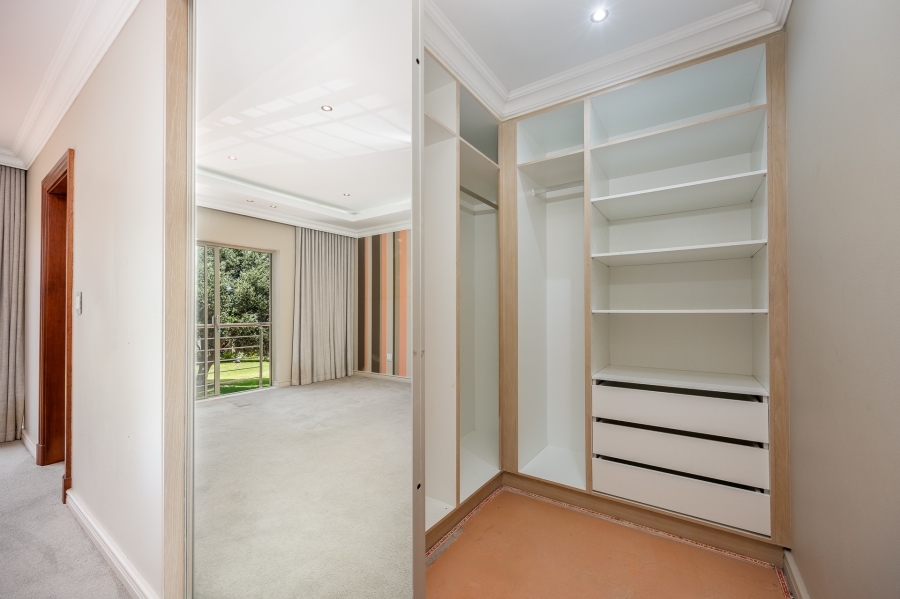 4 Bedroom Property for Sale in Vierlanden Western Cape